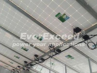 ยินดีต้อนรับสู่การเยี่ยมชม EverExceed ที่การไฟฟ้าตะวันออกกลาง - พลังงานแสงอาทิตย์ 2018